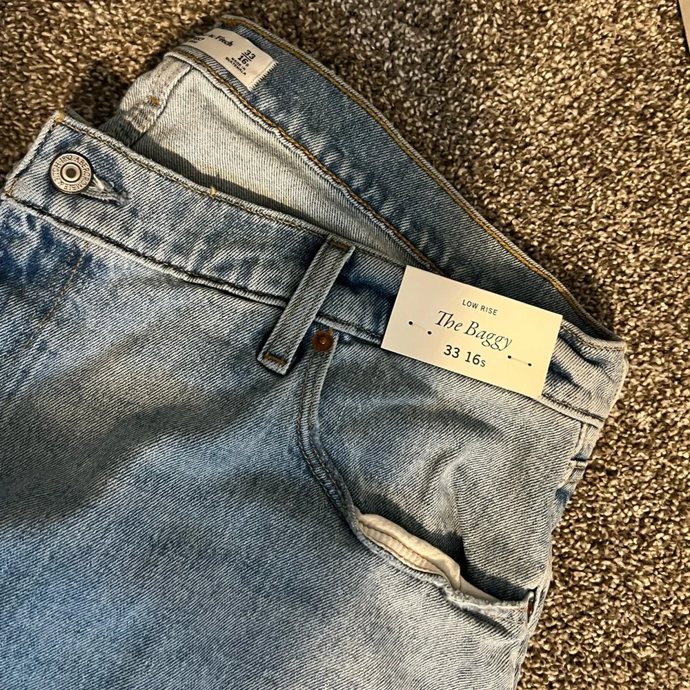 Abercrombie & Fitch Light Blue Baggy Jeans - Picture 3 of 4